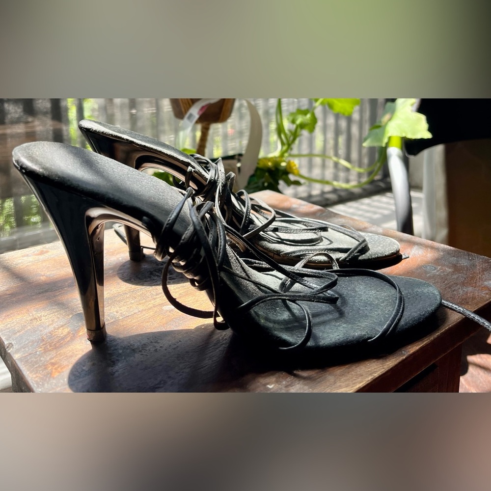 Vintage Strappy Light-weight Black stilettos, size 8.5.